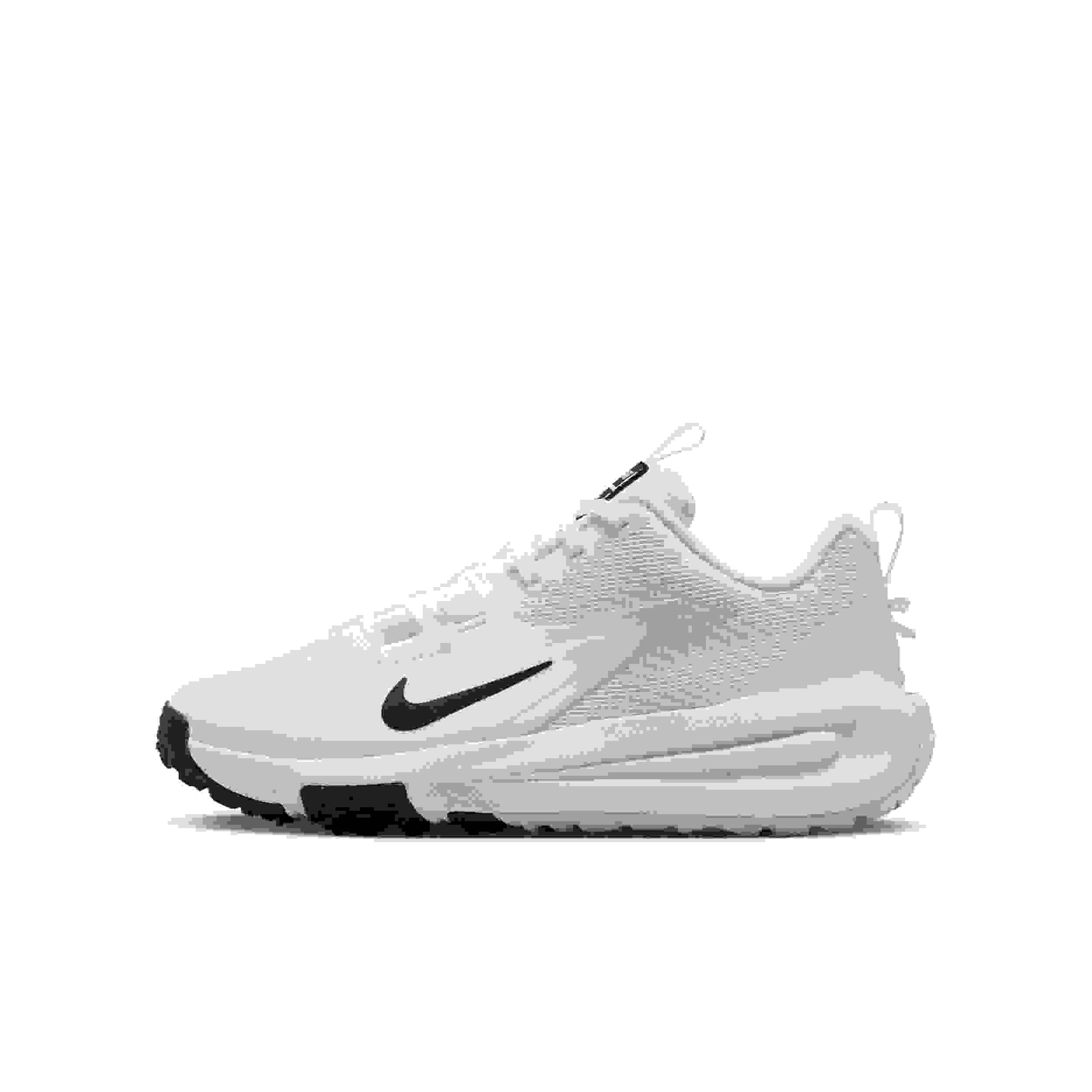 Nike Cross Turf Grade School Boys' "White/Black" Baseball Shoe